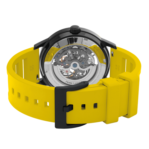 Pierre Lannier Paddock 341A449 – Montre Homme Chronographe 43mm Cadran Noir Bracelet Jaune Sport Racing