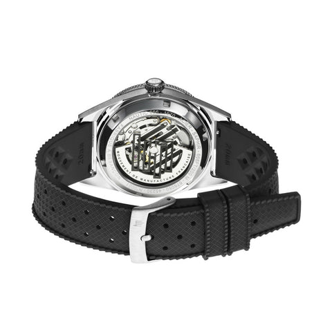 Montre LIP Nautic 666 Automatique 39 mm – Réf. 676050 – Mouvement Manufacture R26, Acier & Verre Saphir, Étanche 200 m, Bracelet Élastomère Noir