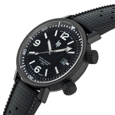 Montre Homme Lip Nautic-Fantôme Automatique – 41 mm Réf. 671860 – Fabriquée en France
