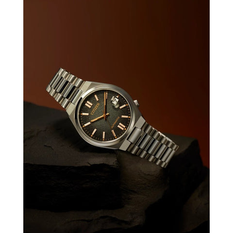 Montre Citizen Tsuyosa Time Slip Automatique 37 mm – Réf. NJ0200-50E – Édition Limitée 8 000 ex., Cadran Noir Dégradé, Verre Saphir