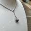 Collier Or Gris 750/1000 – Perle de Tahiti 10/11 mm & 18 Diamants Brillant 0,41 ct – Joaillerie de Luxe